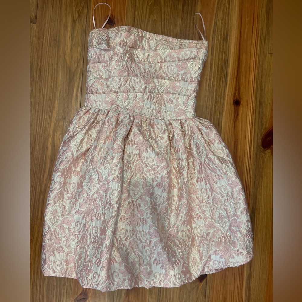 Formal dress with soft color shades